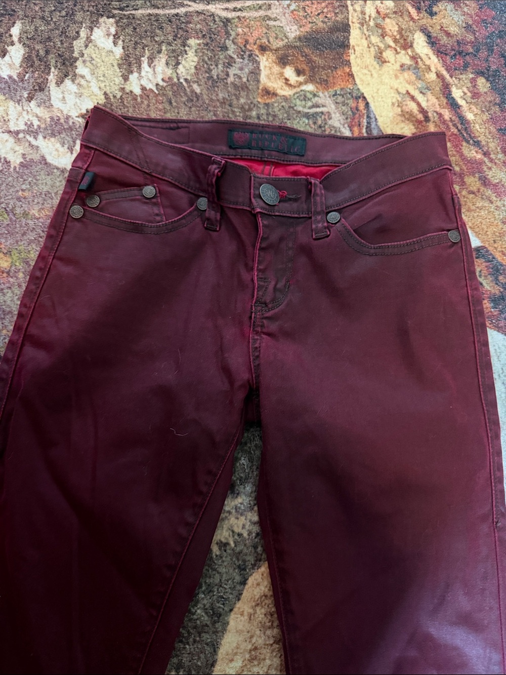 Rock & Republic Women’s Burgundy Slim Jeans Size 2